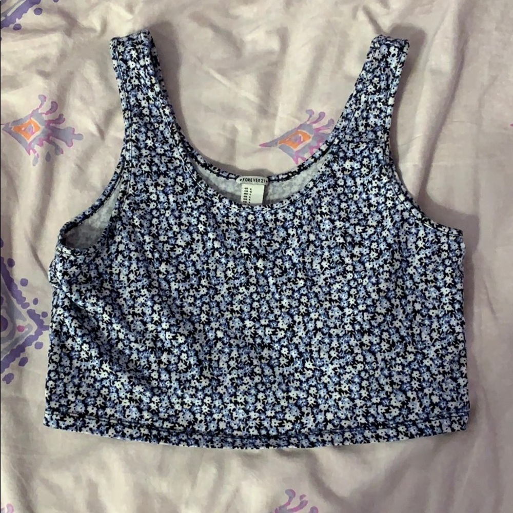 Forever 21 blue floral crop top
